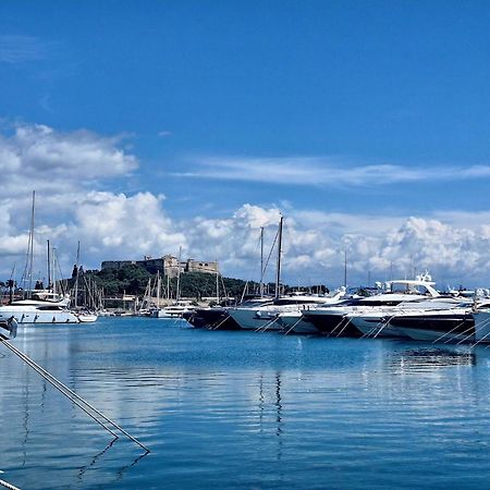 Escapade Antiboise Avec Parking Inclus Hotel Antibes Kültér fotó